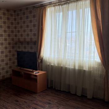 Сдается 2-х комнатная квартира, 65 м²