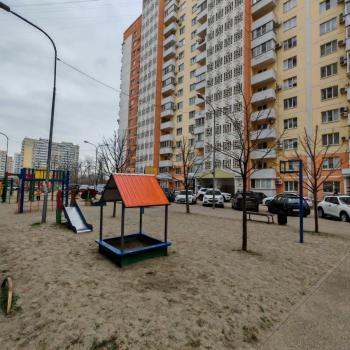Сдается 2-х комнатная квартира, 61 м²