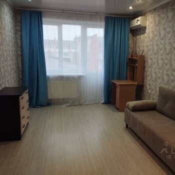 Сдается 1-комнатная квартира, 44 м²