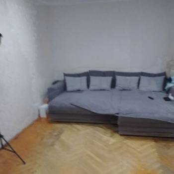 Продается 1-комнатная квартира, 32 м²