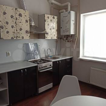 Сдается 1-комнатная квартира, 38 м²