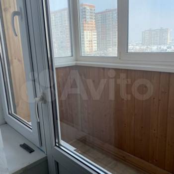 Сдается 1-комнатная квартира, 40 м²