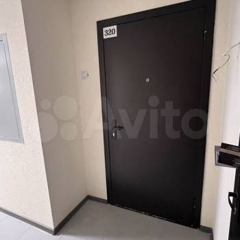 Продается 1-комнатная квартира, 37,3 м²