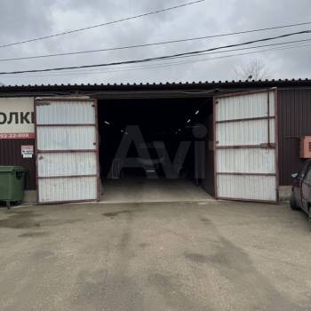 Сдается Нежилое помещение, 200 м²