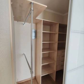 Продается 1-комнатная квартира, 38 м²