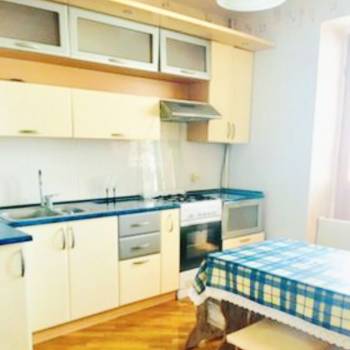 Сдается 1-комнатная квартира, 46 м²