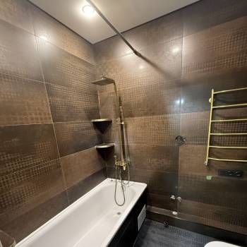 Продается 1-комнатная квартира, 42,8 м²