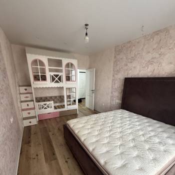 Продается 1-комнатная квартира, 42,8 м²
