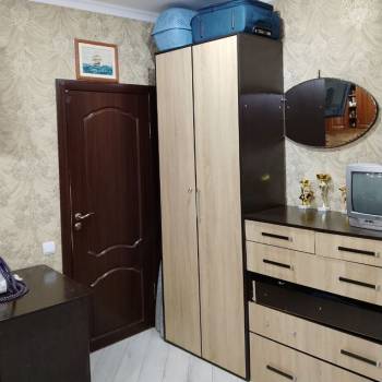 Продается 1-комнатная квартира, 32 м²