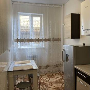 Продается 1-комнатная квартира, 27,4 м²