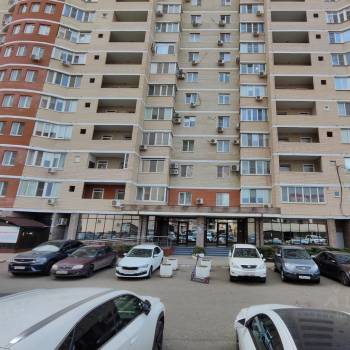 Продается 1-комнатная квартира, 46 м²