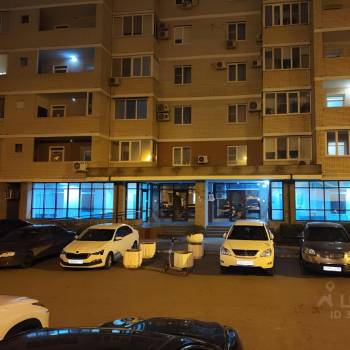 Продается 1-комнатная квартира, 46 м²