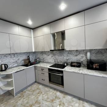 Сдается 1-комнатная квартира, 52 м²