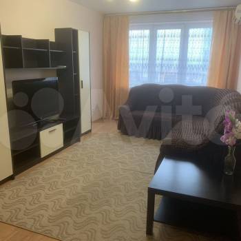 Сдается 1-комнатная квартира, 43 м²