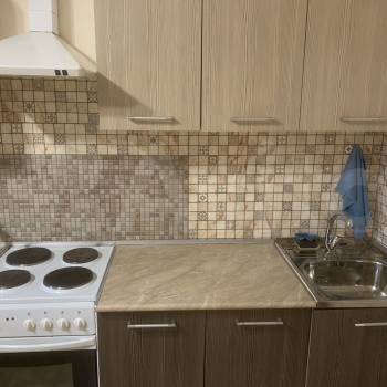 Сдается 1-комнатная квартира, 43 м²