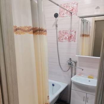 Продается 1-комнатная квартира, 35 м²