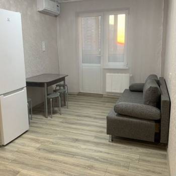 Продается 1-комнатная квартира, 33,9 м²