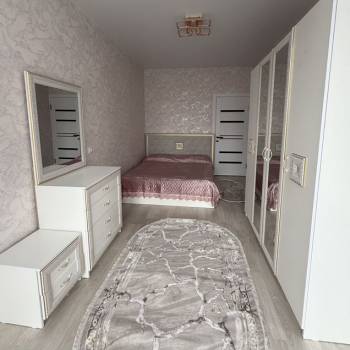 Сдается 2-х комнатная квартира, 70 м²