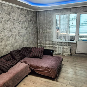 Сдается 1-комнатная квартира, 46 м²