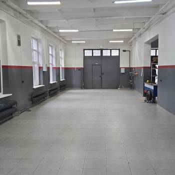 Сдается Нежилое помещение, 100 м²