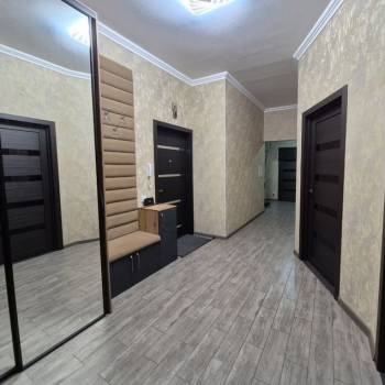 Продается Многокомнатная квартира, 115 м²