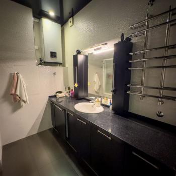 Сдается 1-комнатная квартира, 49,5 м²