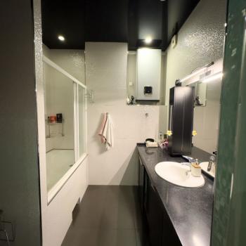 Сдается 1-комнатная квартира, 49,5 м²