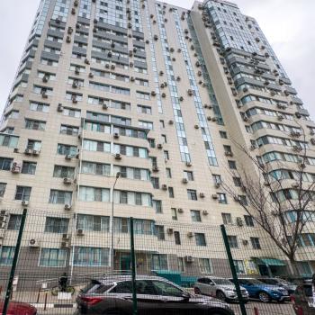 Сдается 1-комнатная квартира, 49,5 м²