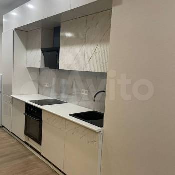 Сдается 1-комнатная квартира, 49 м²