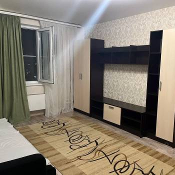 Сдается 1-комнатная квартира, 37,5 м²