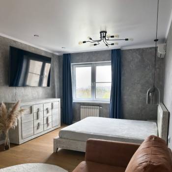 Продается 2-х комнатная квартира, 80,3 м²