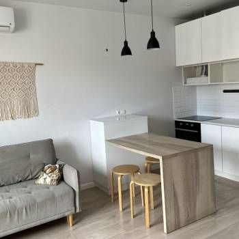 Сдается 1-комнатная квартира, 40 м²