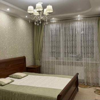 Сдается Многокомнатная квартира, 90 м²