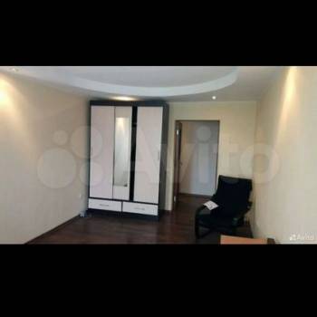 Сдается 1-комнатная квартира, 40,2 м²