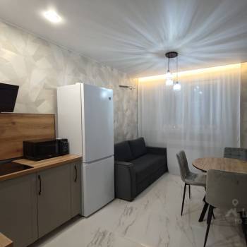 Сдается 1-комнатная квартира, 35 м²