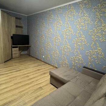 Сдается 1-комнатная квартира, 35 м²