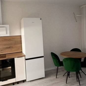 Сдается 1-комнатная квартира, 42 м²