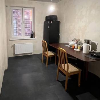 Сдается 1-комнатная квартира, 37 м²