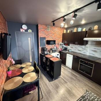 Продается 1-комнатная квартира, 41,9 м²