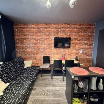 Продается 1-комнатная квартира, 41,9 м²