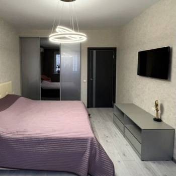 Продается 1-комнатная квартира, 38,2 м²