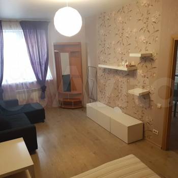 Продается 1-комнатная квартира, 34,2 м²