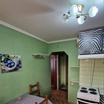 Продается 1-комнатная квартира, 29,84 м²