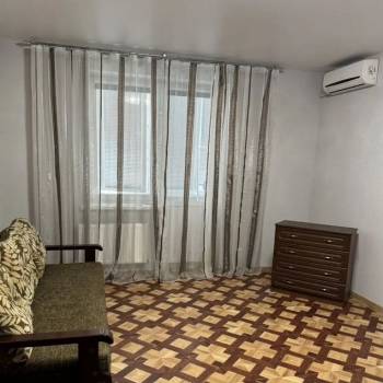 Сдается 1-комнатная квартира, 41,7 м²