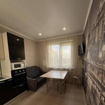 Сдается 1-комнатная квартира, 40,3 м²