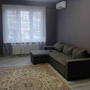 Сдается 1-комнатная квартира, 37,5 м²