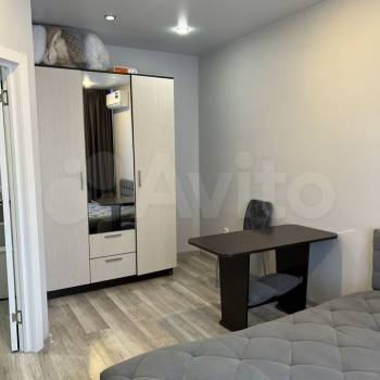 Сдается 1-комнатная квартира, 35 м²