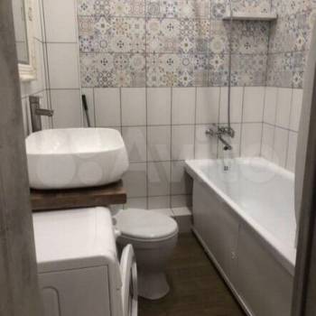 Сдается 1-комнатная квартира, 40 м²