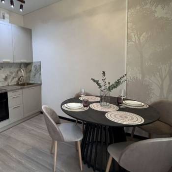 Продается 1-комнатная квартира, 35 м²