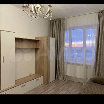 Сдается 1-комнатная квартира, 36 м²